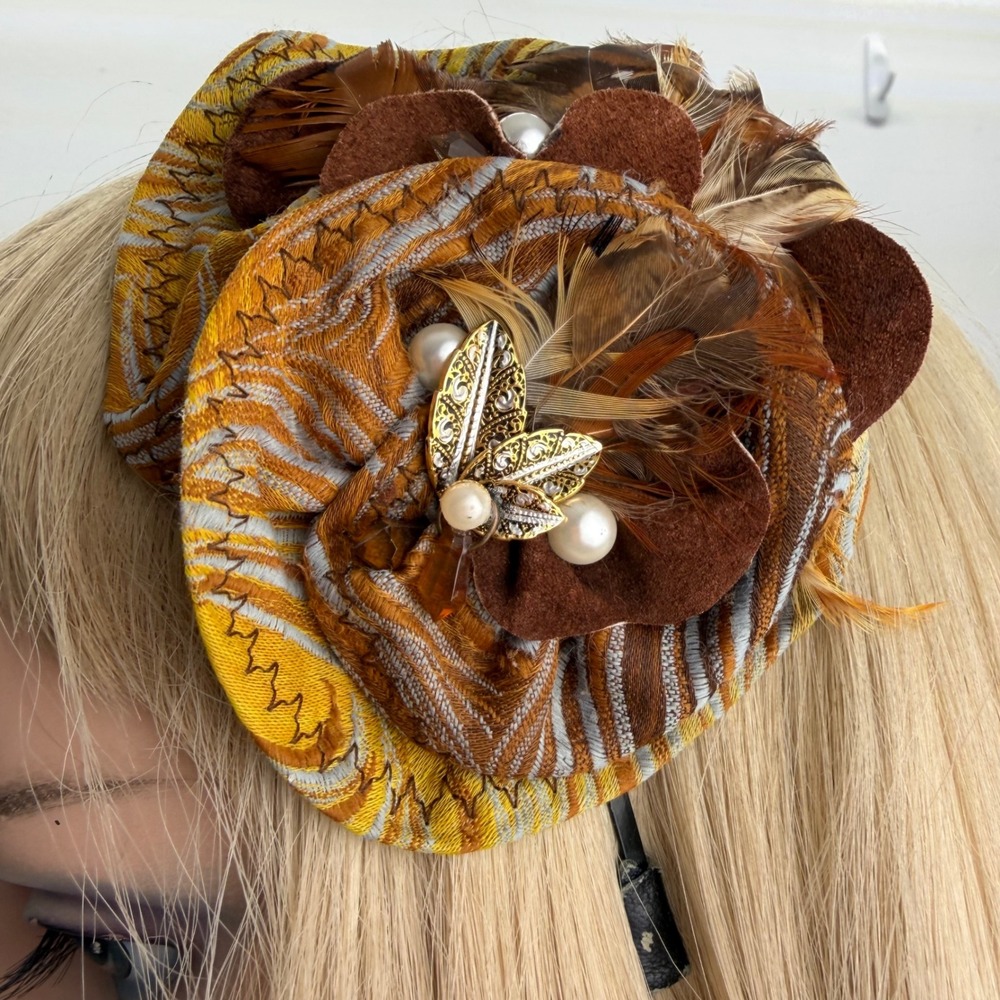 Handmade‎ Fascinator Headband Feather Butterfly Boho Whimsical Fairycore  OS - Picture 6 of 8